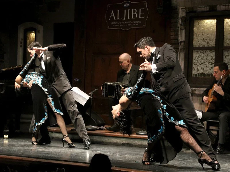 TANGO & FOLKLORE SHOW